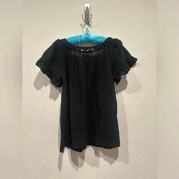 MAX STUDIO Black Flutter Sleeve Embroidered Neck Blouse / Size XS / - Picture 8 of 10